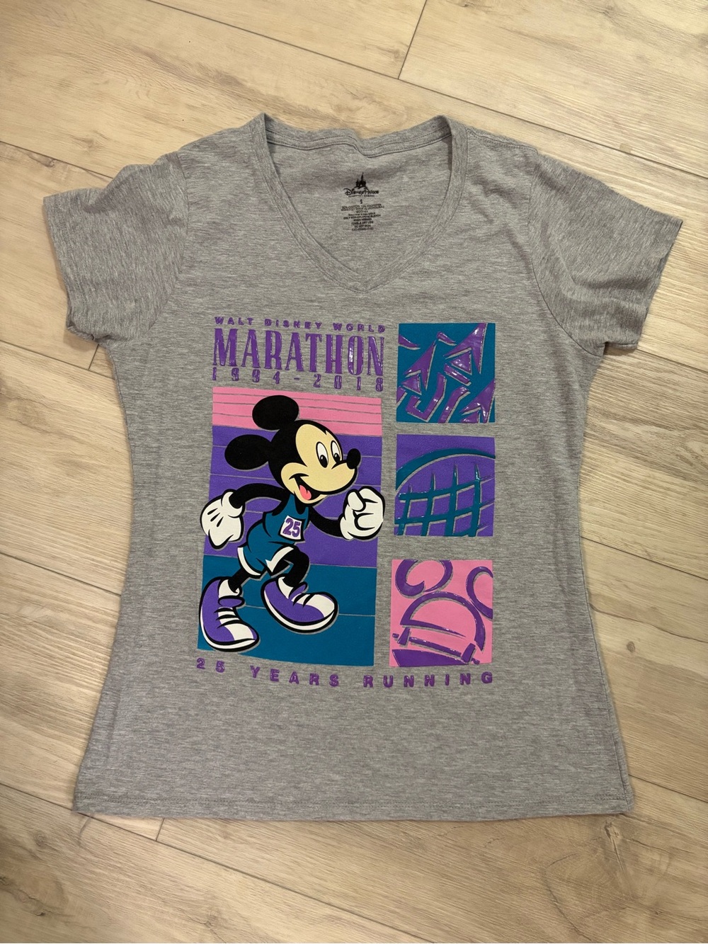 Walt Disney Parks Marathon 25 Years Running 1994-2018 Mickey Mouse Tshirt